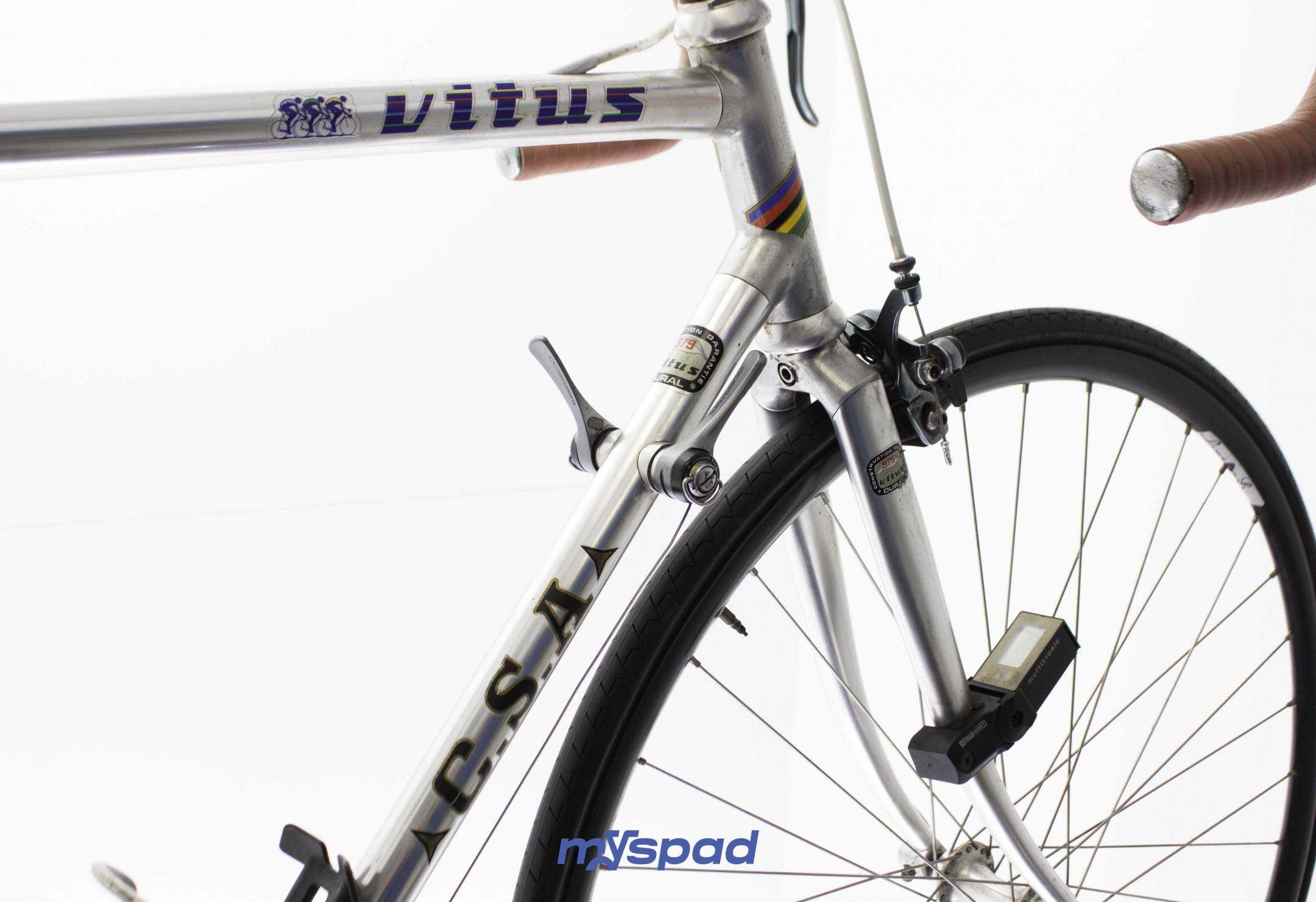 Vélo de course vitus discount